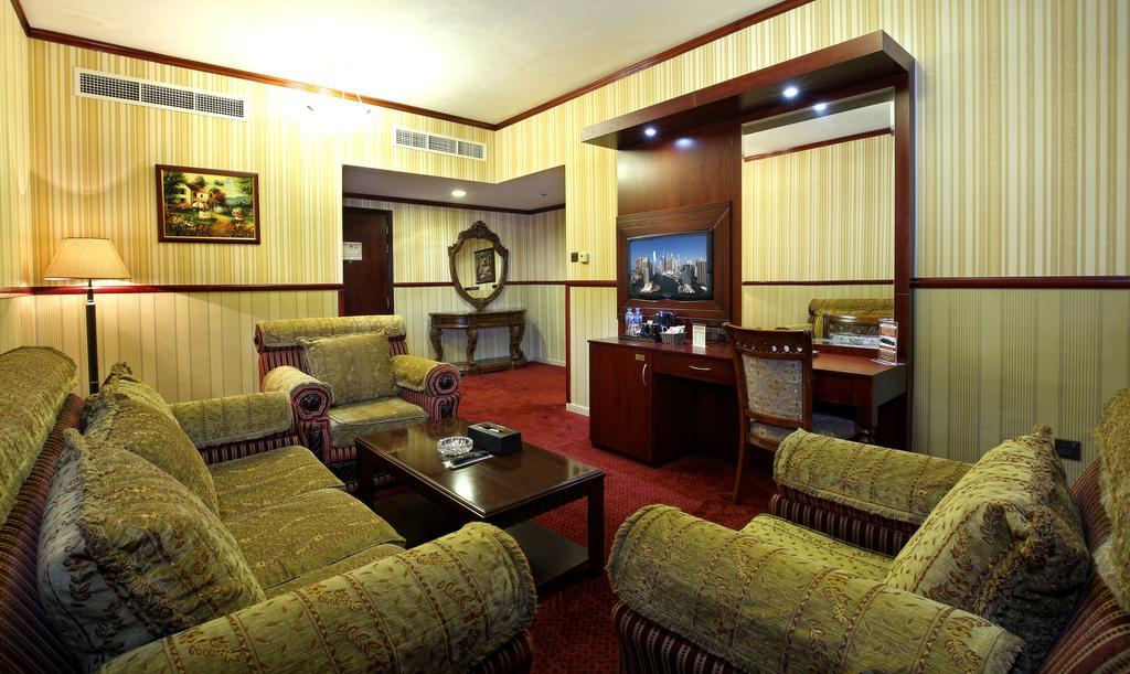Benta Grand Hotel Llc Дубай Экстерьер фото
