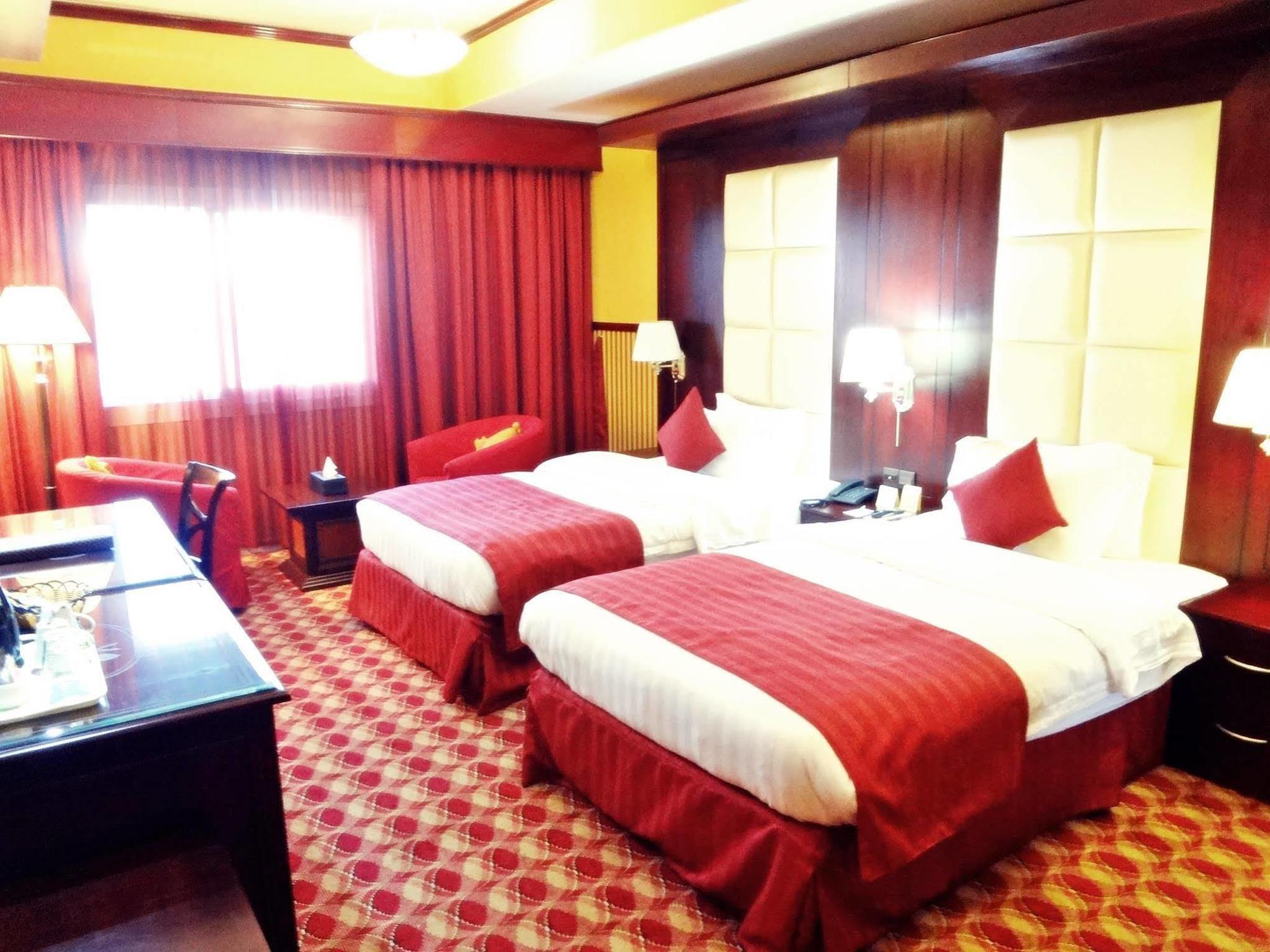 Benta Grand Hotel Llc Дубай Экстерьер фото