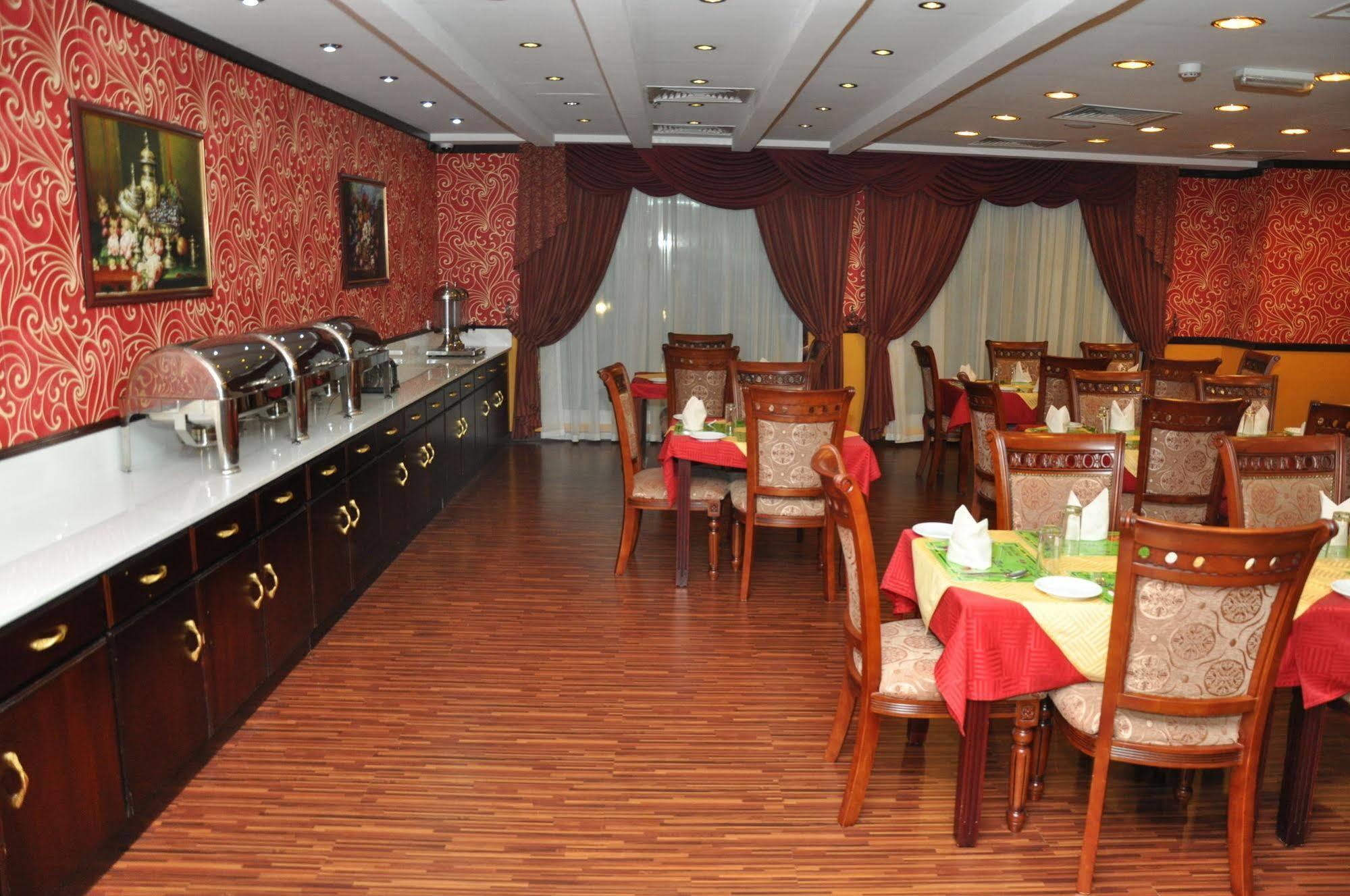 Benta Grand Hotel Llc Дубай Экстерьер фото